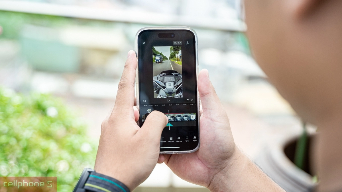 iPhone 14 Pro 256GB cũ xước cấn mang lại trải nghiệm nhiếp ảnh tốt