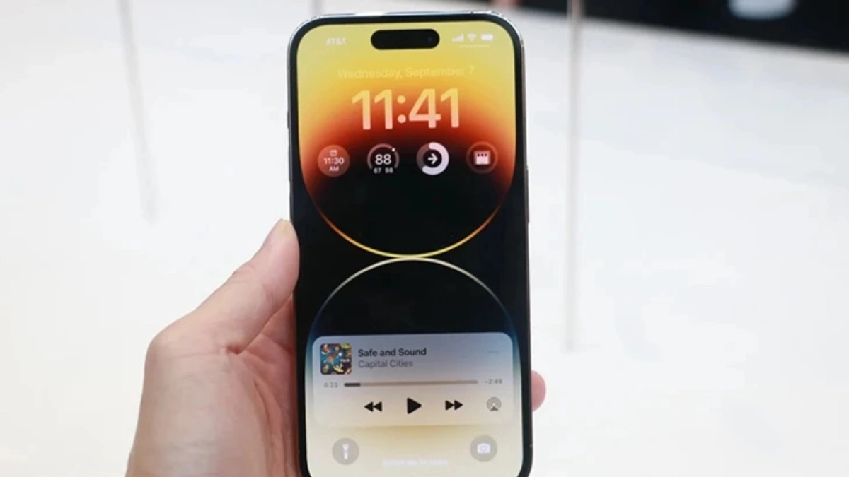 Bộ nhớ khủng 512GB, lưu trữ vẫn đỉnh, đa nhiệm mượt mà