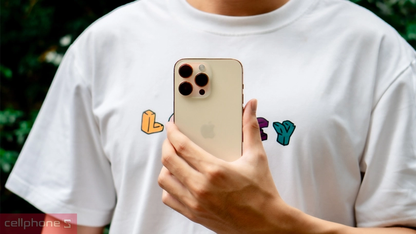 Màn hình, thiết kế iPhone 14 Pro Max 256GB cũ trầy xước