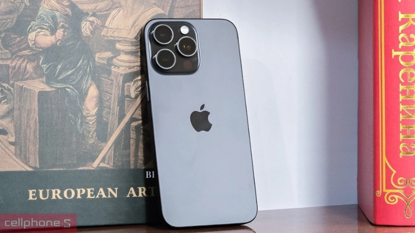 Có nên đầu tư iPhone 15 Pro cũ ngay thời điểm hiện nay