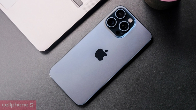 Quay chụp sắc nét hơn với iPhone 15 Pro Max 512GB đã kích hoạt