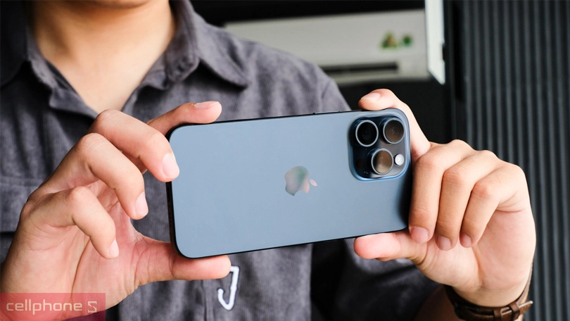 iPhone 15 Pro Max 512GB đổi bảo hành hỗ trợ quay chụp cực rõ nét