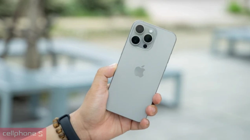 Có nên mua iPhone 15 Pro Max cũ ở thời điểm hiện tại