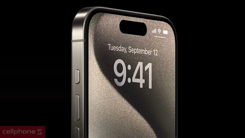 Màn hình OLED sắc nét, hiển thị chân thực