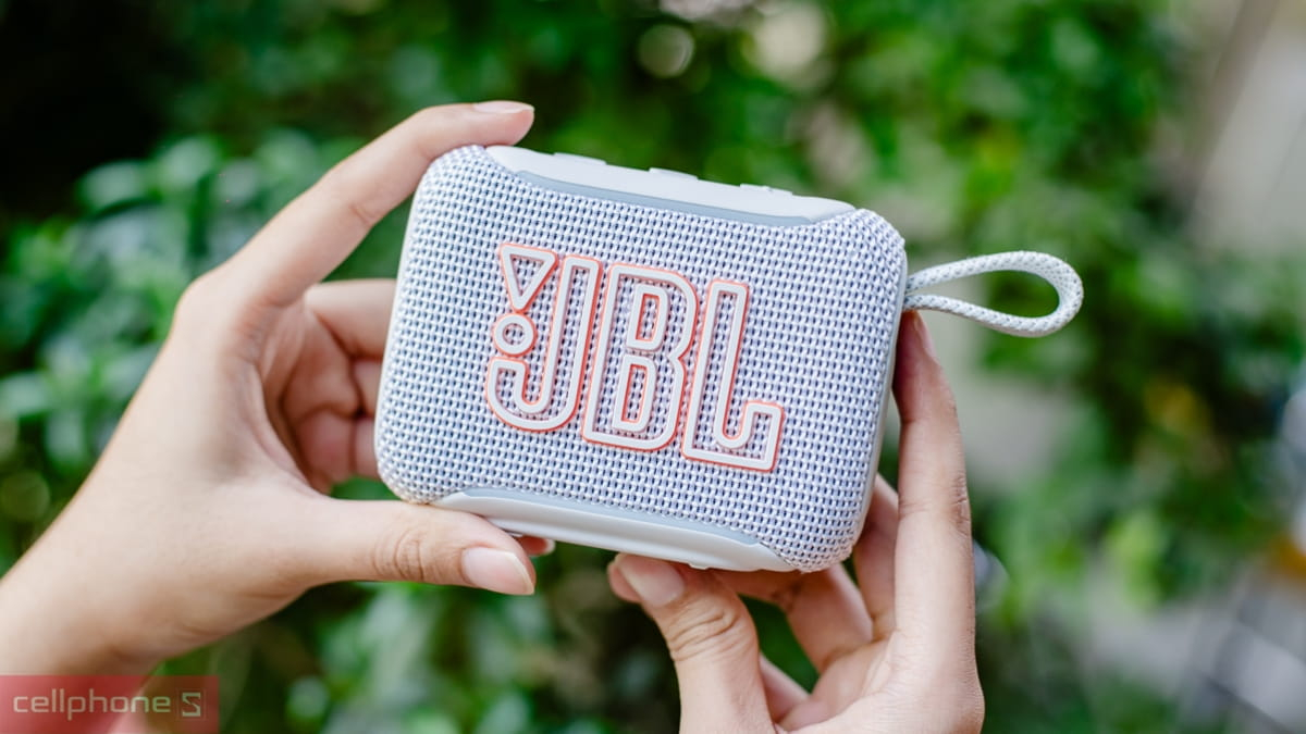Một số tính năng và tiện ích đi kèm trên các dòng loa JBL.