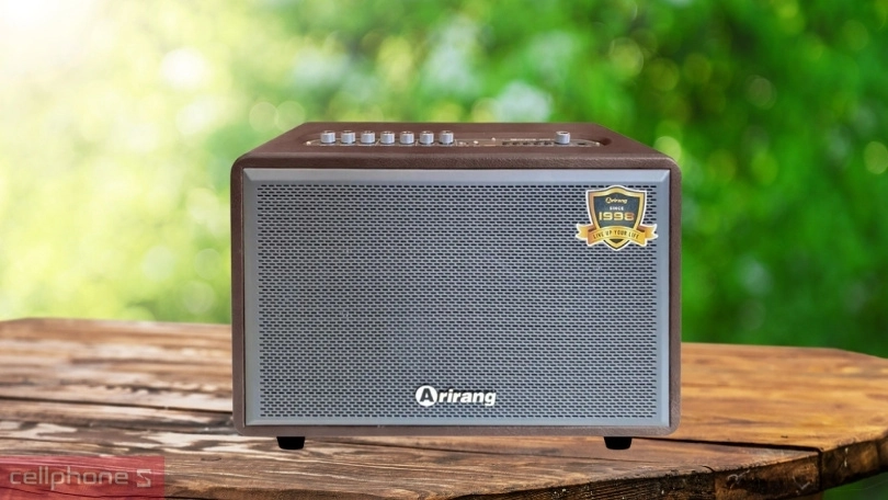 Thiết kế loa xách tay Karaoke Arirang AM2