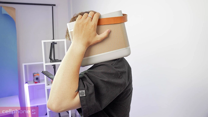 Loa Bang Olufsen Beolit 20