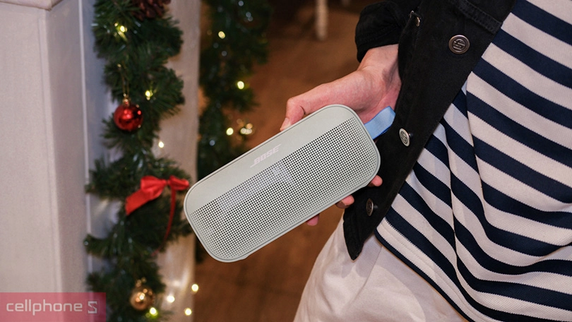 Thiết kế loa Bose Soundlink Flex 2