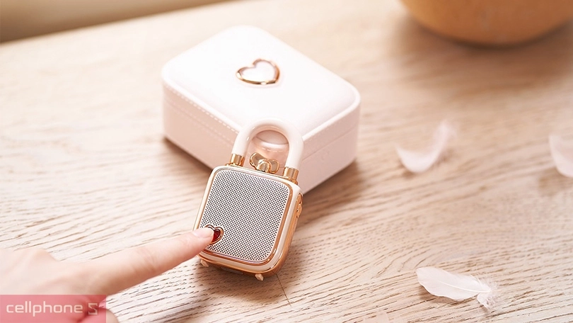 Loa Bluetooth Divoom Lovelock -Thiết kế độc đáo, kết nối yêu thương