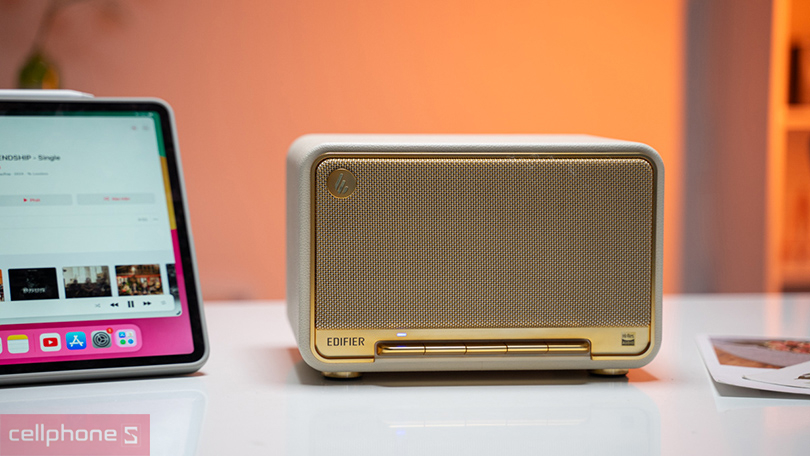 Âm thanh loa Edifier D32