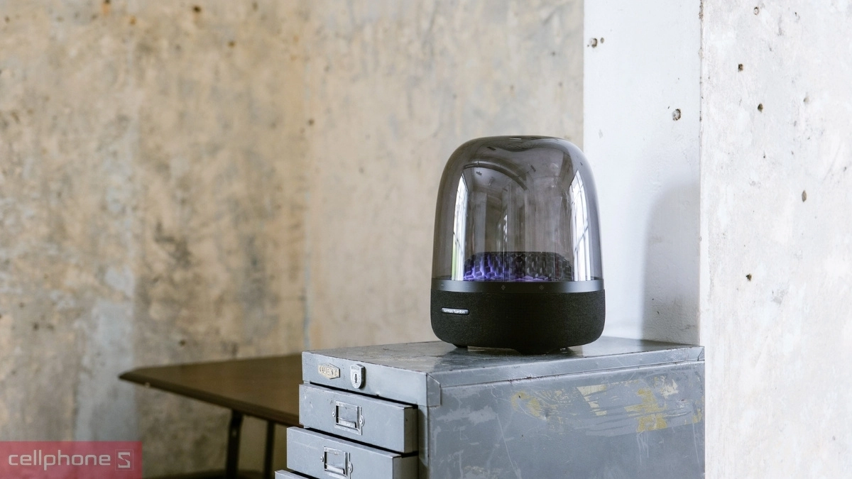 Nguồn điện Harman Kardon Aura Studio 5