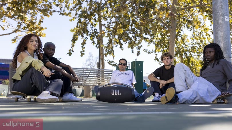 Công suất,công nghệ âm thanh trên loa Bluetooth JBL Boombox 5