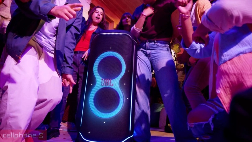 Loa Bluetooth JBL PartyBox Ultimate - Trải nghiệm âm thanh ấn tượng bao trùm không gian