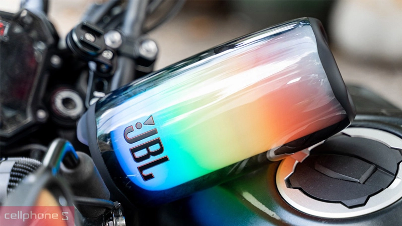 Âm thanh JBL Pulse 6