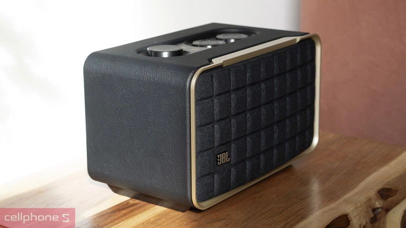 Trợ lý ảo trên loa JBL Authentics 200
