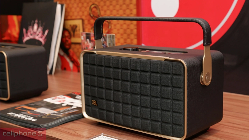 loa JBL Authentics 300 - Điều khiển trợ lý ảo