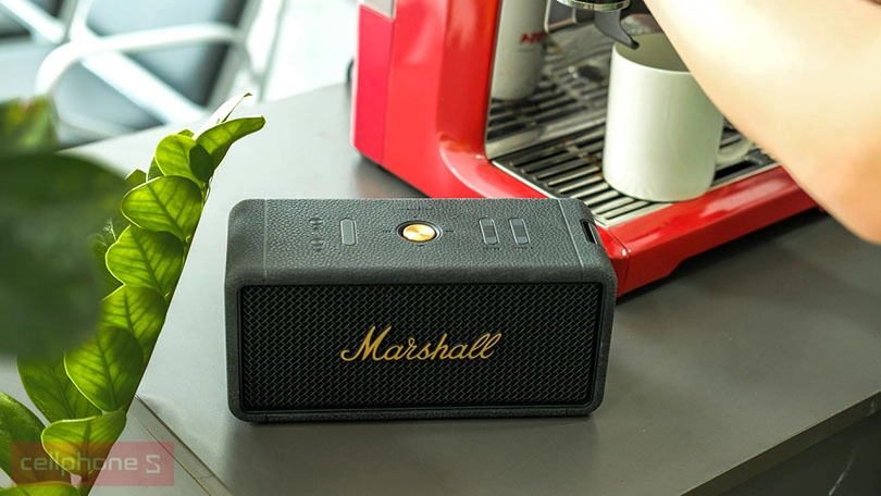 Thiết kế sang trọng, tone đen trang nhã