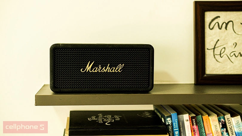 Pin loa Marshall Middleton