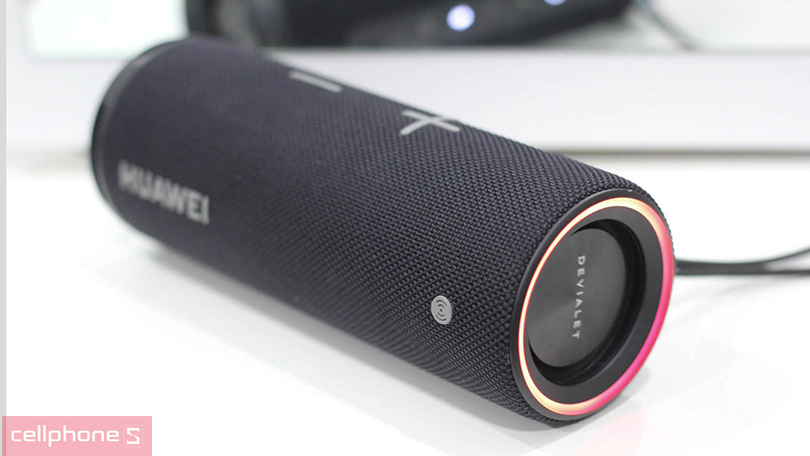 Pin dung lượng lớn, sử dụng 26 giờ phát nhạc