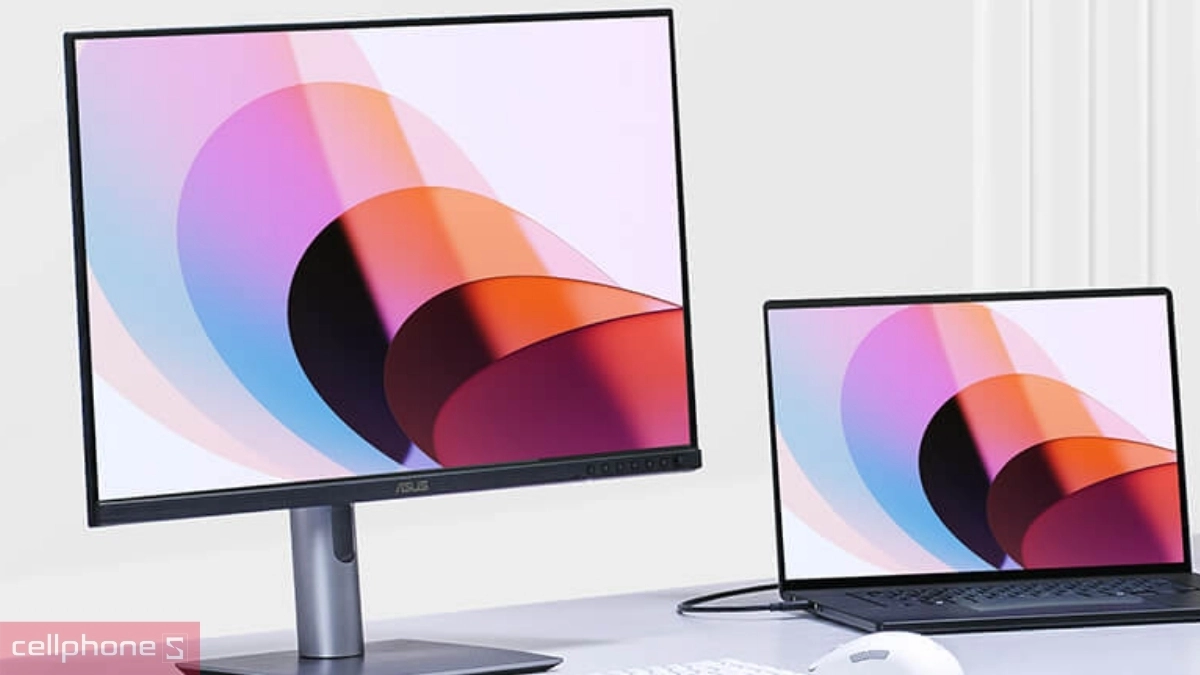 USB-C 96W kết hợp hệ thống cổng kết nối phong phú