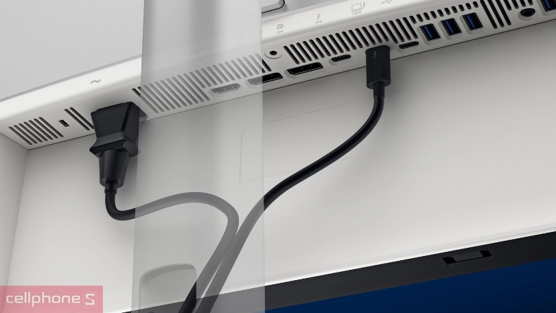 Các cổng kết nối trên màn hình Dell Ultrasharp U3225QE 120Hz 32 inch