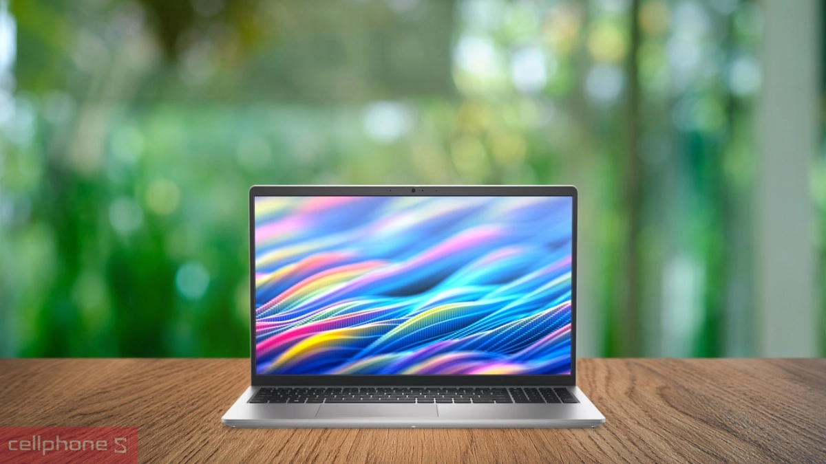 Dell 15 dc15250 trang bị màn hình 15.6 inch, màu sắc ổn định