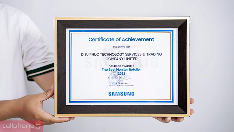 Cellphones là nhà bán lẻ màn hình Samsung tốt nhất.