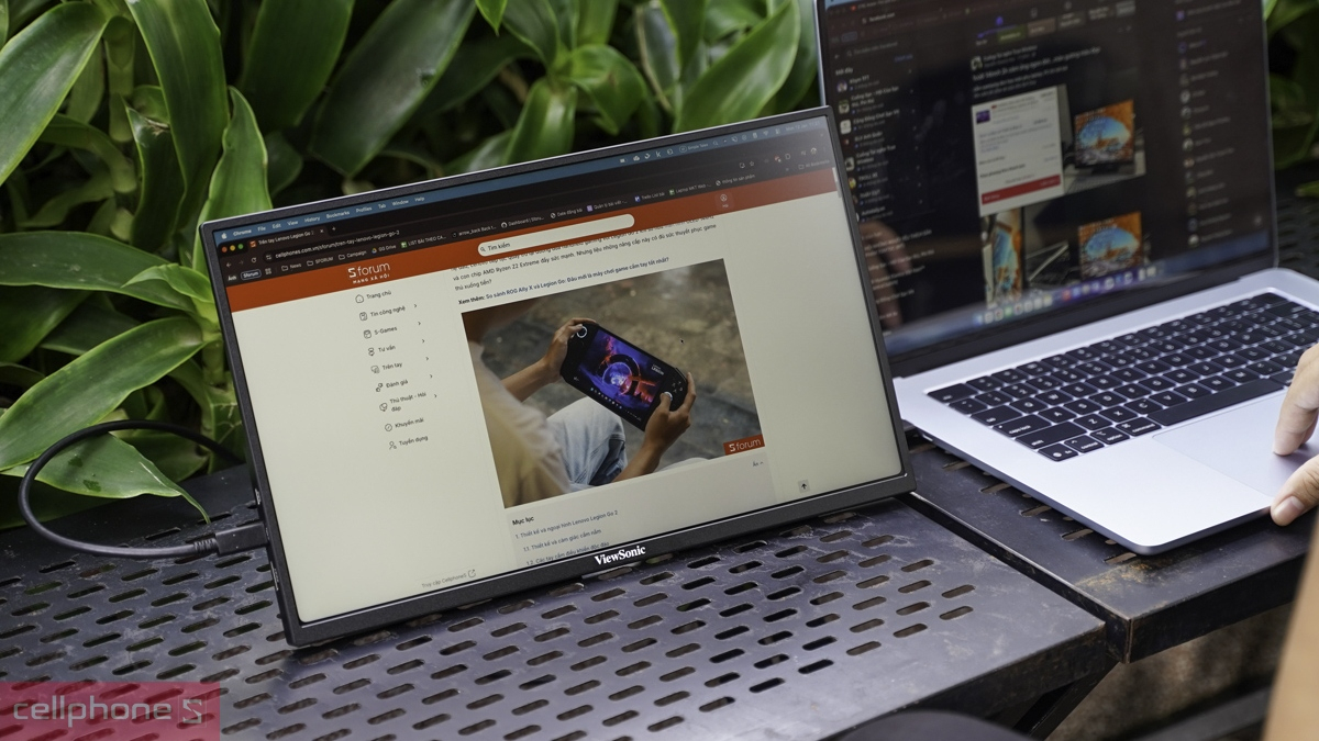Màn hình ViewSonic VA1650 16 inch cho góc nhìn linh hoạt khi sử dụng