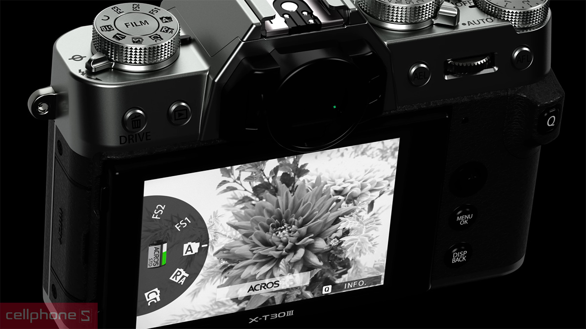 Màn hình cảm ứng tiện lợi trên máy ảnh Fujifilm XT30 III