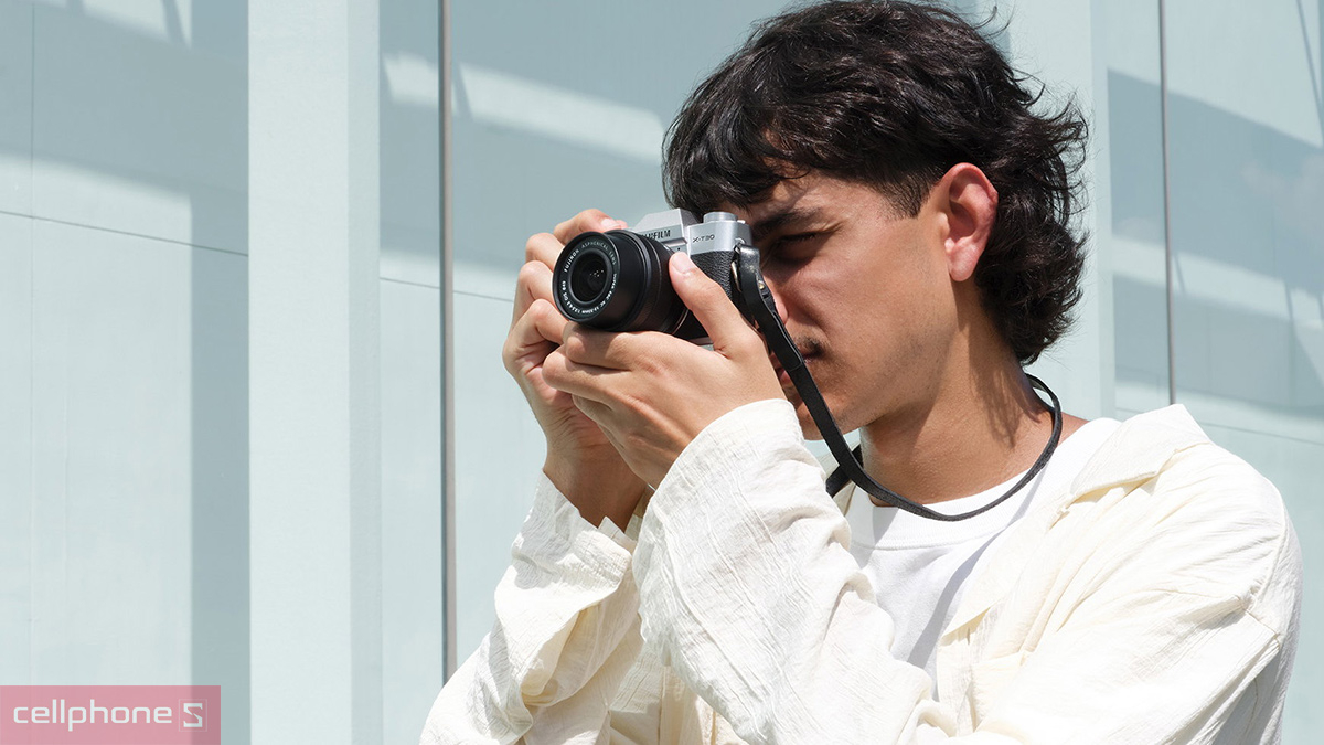 Mức giá bán của máy ảnh Fujifilm XT30 III