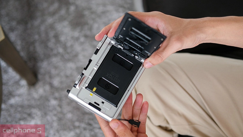 Cách sử dụng máy ảnh Fujifilm Instax Mini Evo Cách sử dụng máy ảnh Fujifilm Instax Mini Evo