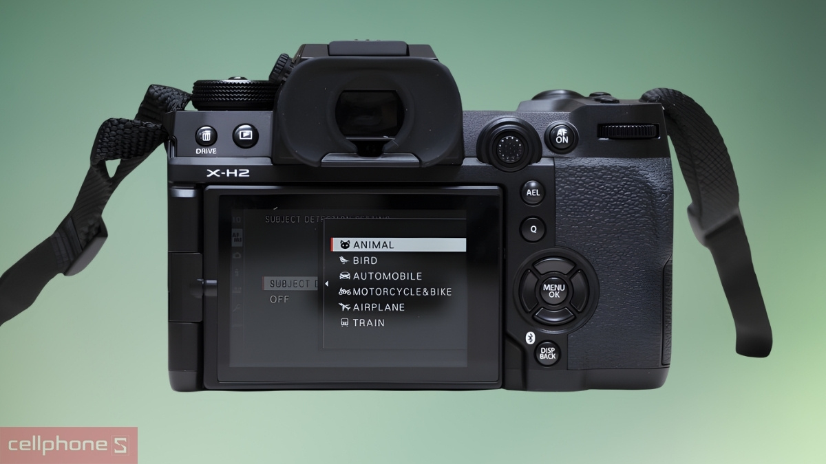 Micro của máy ảnh Fujifilm X-H2 kèm Lens Fujifilm XF16-80mm F4 R OIS WR