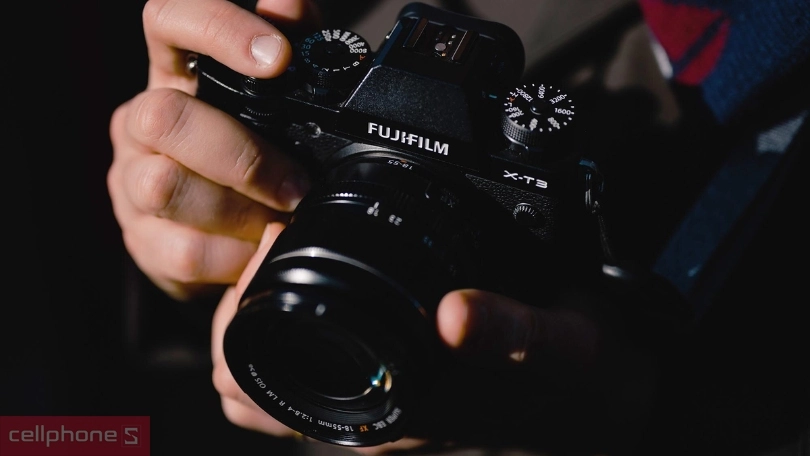 Máy ảnh Fujifilm X-T3 – Cổ điển, xử lý ảnh ấn tượng