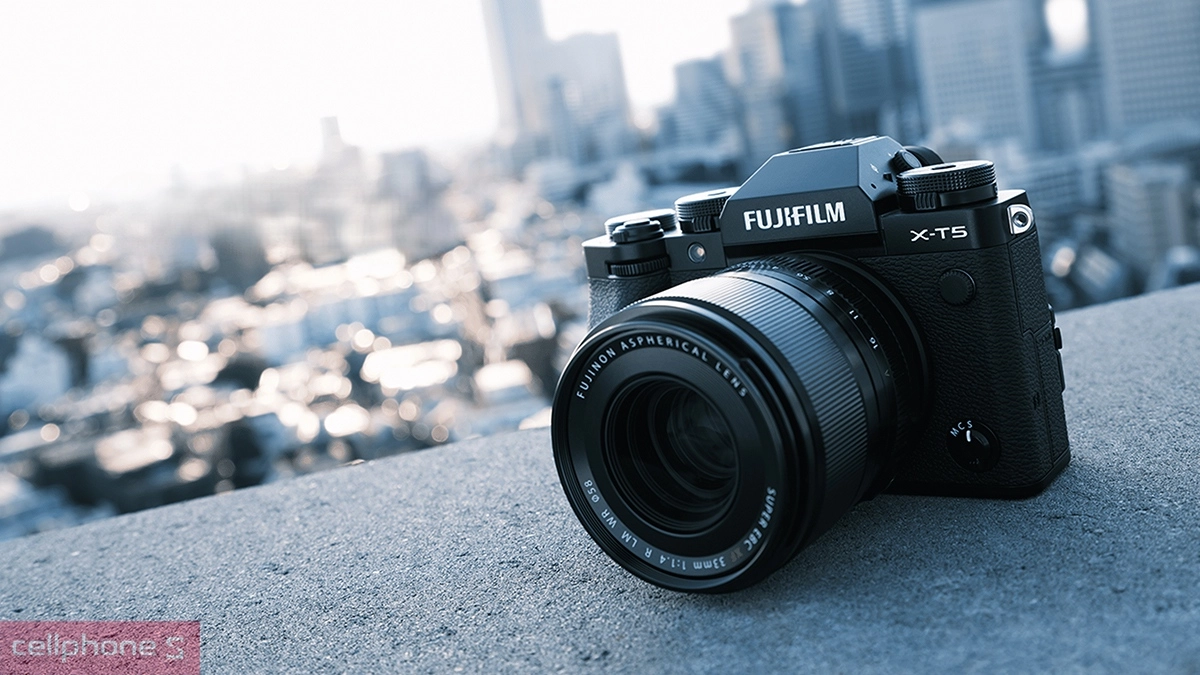 Cảm biến, ống kinh hiện đại của máy ảnh Fujifilm X-T5 (Kèm lens Fujifilm XF16-80mm F4 R LM WR)