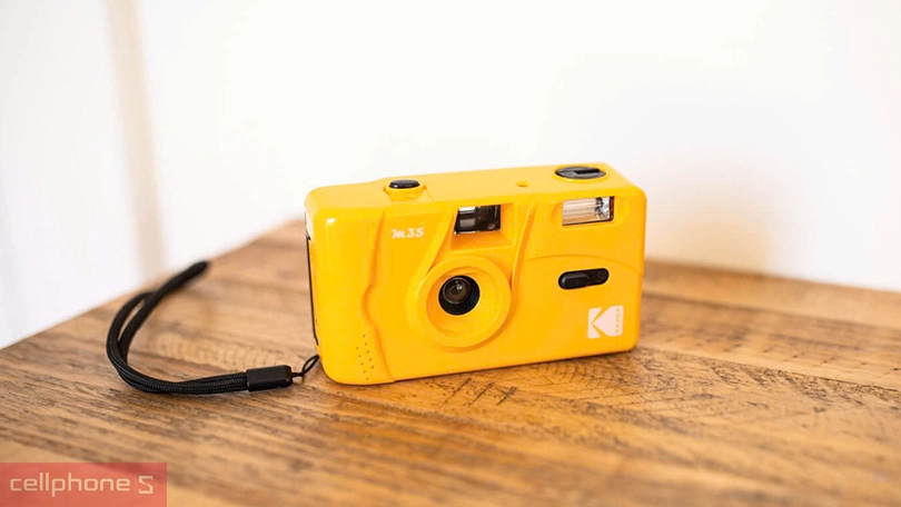 Thiết kế máy ảnh film Kodak M35