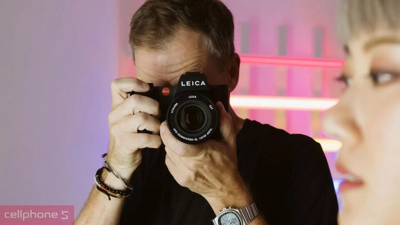 Cảm biến trên máy ảnh Leica SL2