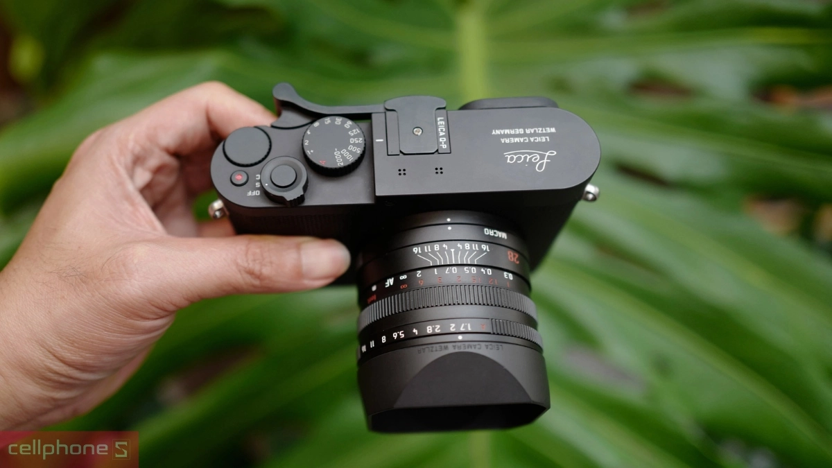 Thu âm máy ảnh Leica QP