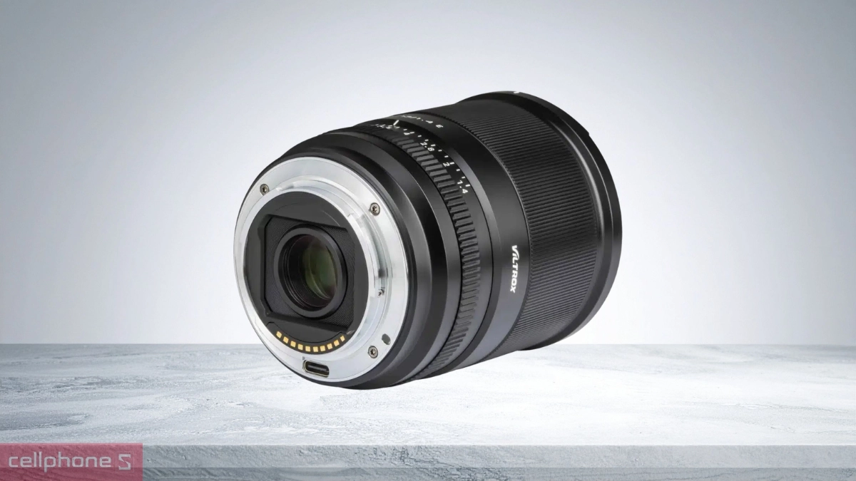 Khẩu độ Lens Viltrox AF 13mm F1.4 ngàm Sony E