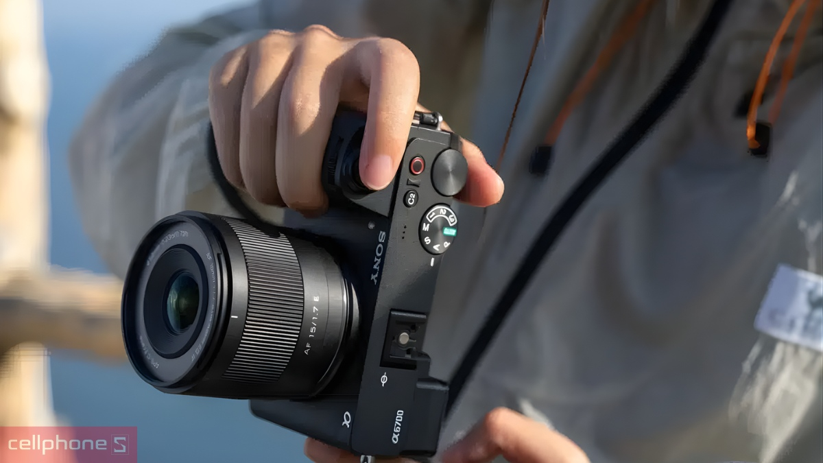 Khẩu độ Lens Viltrox AF 15mm f1.7 ngàm Sony E