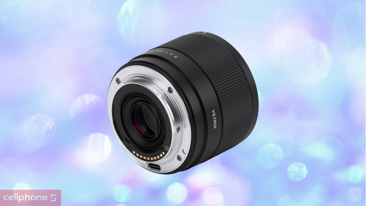 Kích thước nhỏ gọn Lens Viltrox AF 25mm F/1.7 ngàm Sony E