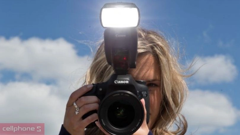 Đèn flash rời (External flash/Speedlight)