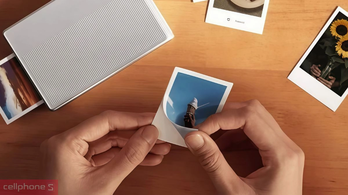 Film in ảnh giấy in lấy liền công nghệ Zink