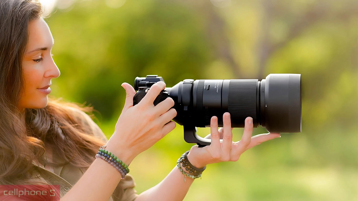 Khả năng lấy nét ấn tượng của lens Tamron 150-500mm F5-6.7 For Sony E