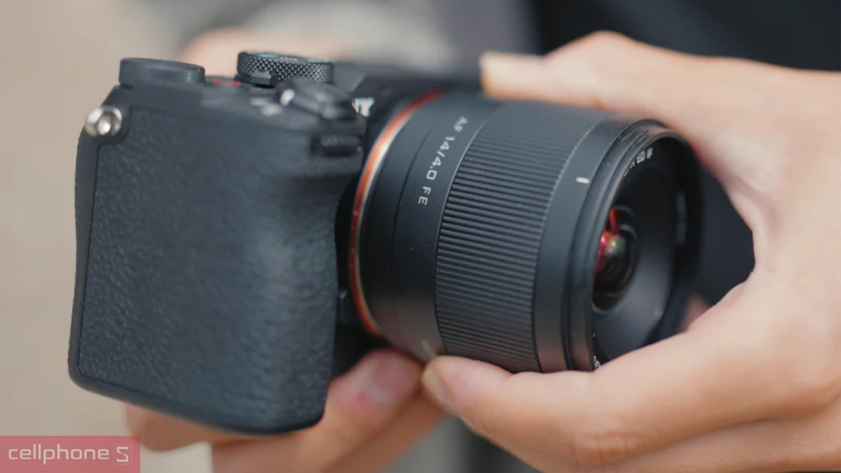Động cơ STM lens Viltrox AF 14mm F4.0 ngàm Sony FE