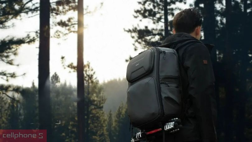 Dung tích chứa, dây đeo của balo đa năng chuyên dụng cho máy ảnh vỏ cứng Ulanzi BP10 35L