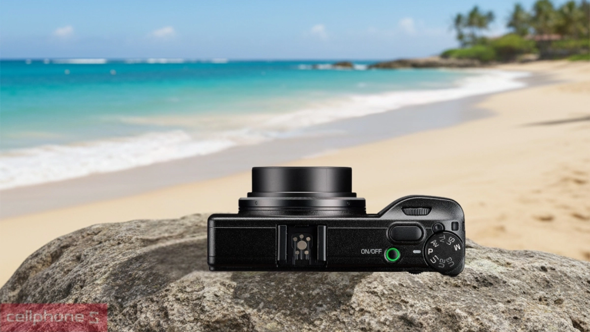 Micro máy ảnh Ricoh GR IV