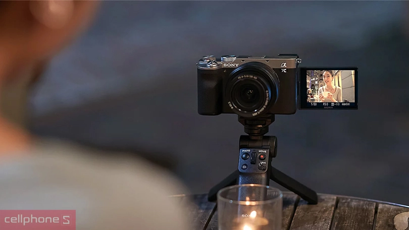 Tích hợp kèm nhiều hiệu ứng, chế độ chụp nâng cao