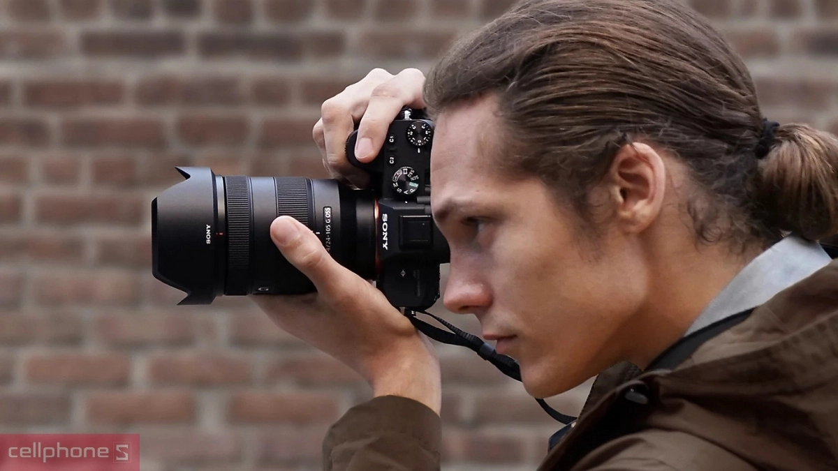 Máy ảnh Sony có giá bao nhiêu