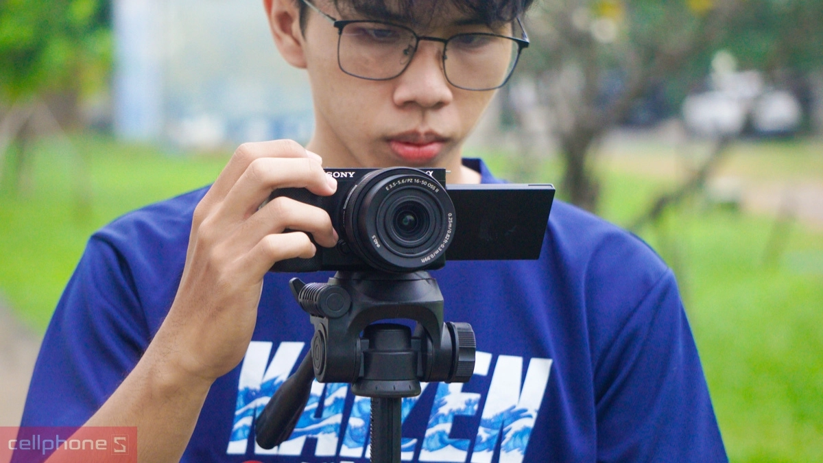 Hướng dẫn sử dụng Máy ảnh kỹ thuật số Sony ZV-E10 chi tiết