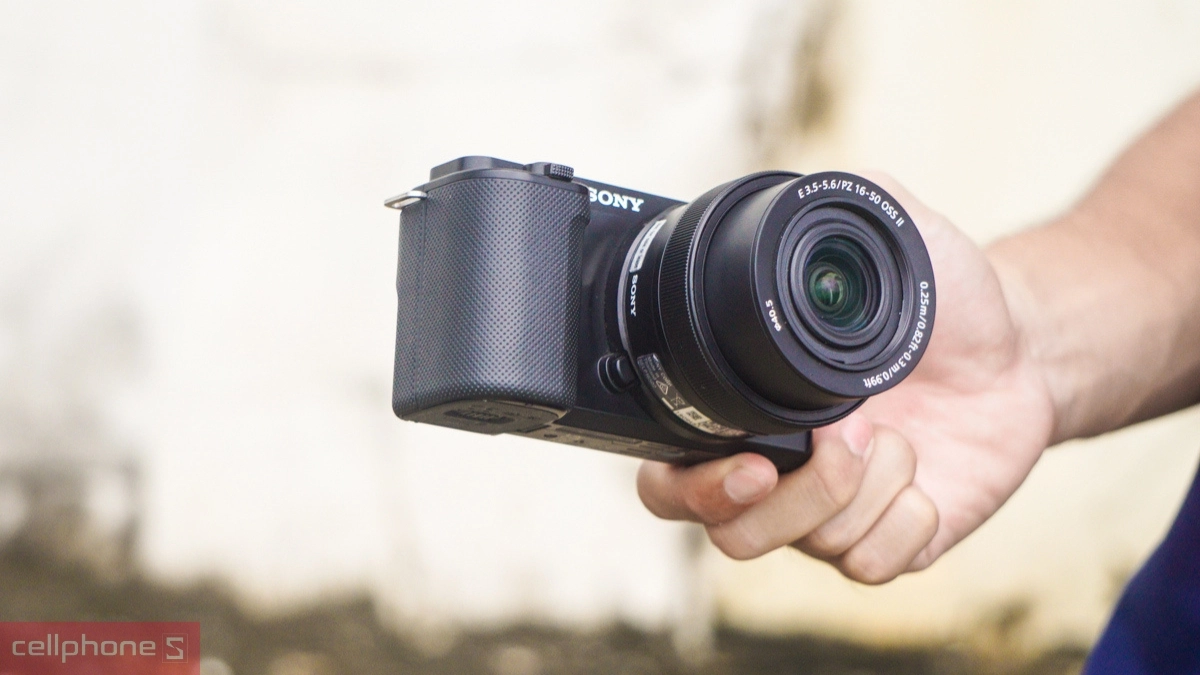 Tại sao nên chọn Sony ZV-E10?